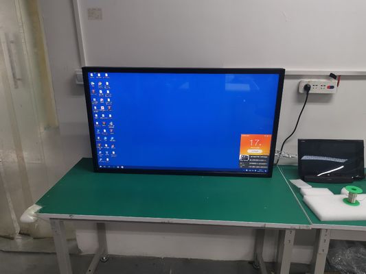 55-Zoll-Ultra-Reaktions-Infrarot-Spielmaschine 5ms-Monitor Touchscreen mit 10 Punkten Präzision